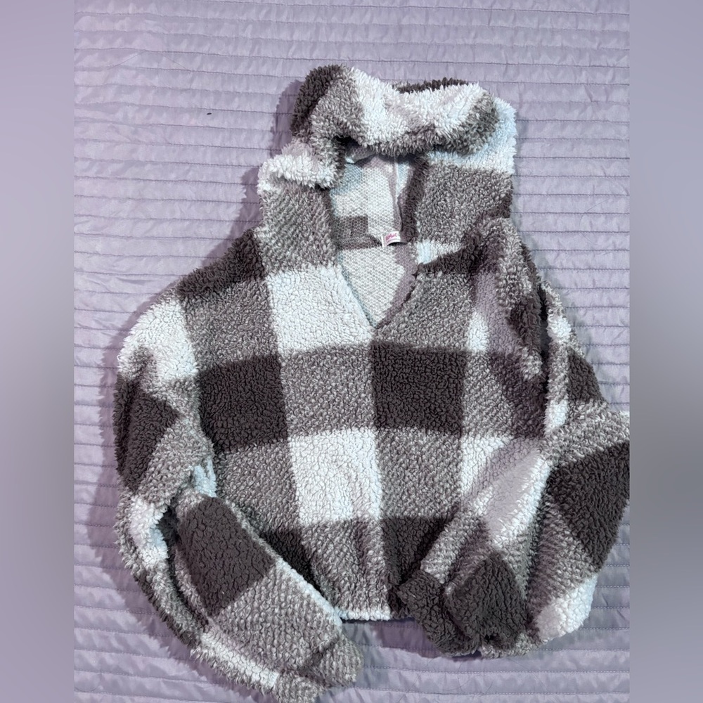 Cozy Plaid Brown Cropped Sweater
